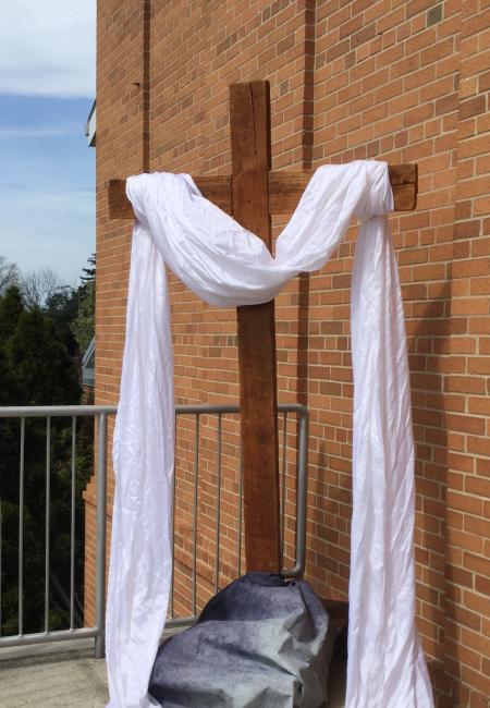The Risen Cross