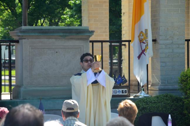 2022 Memorial Day Mass 7